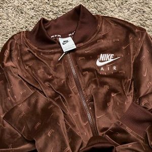 Nike Air Velour Jacket